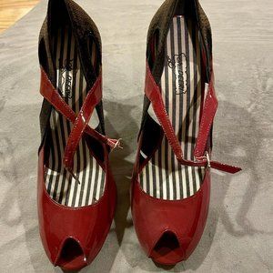 Oh…Deer Mary Janes Red Patent Leather Black Sequins Cross Straps Open Toe, 8.5